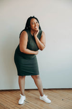 Little Breastfeeding Dress - Forest Green